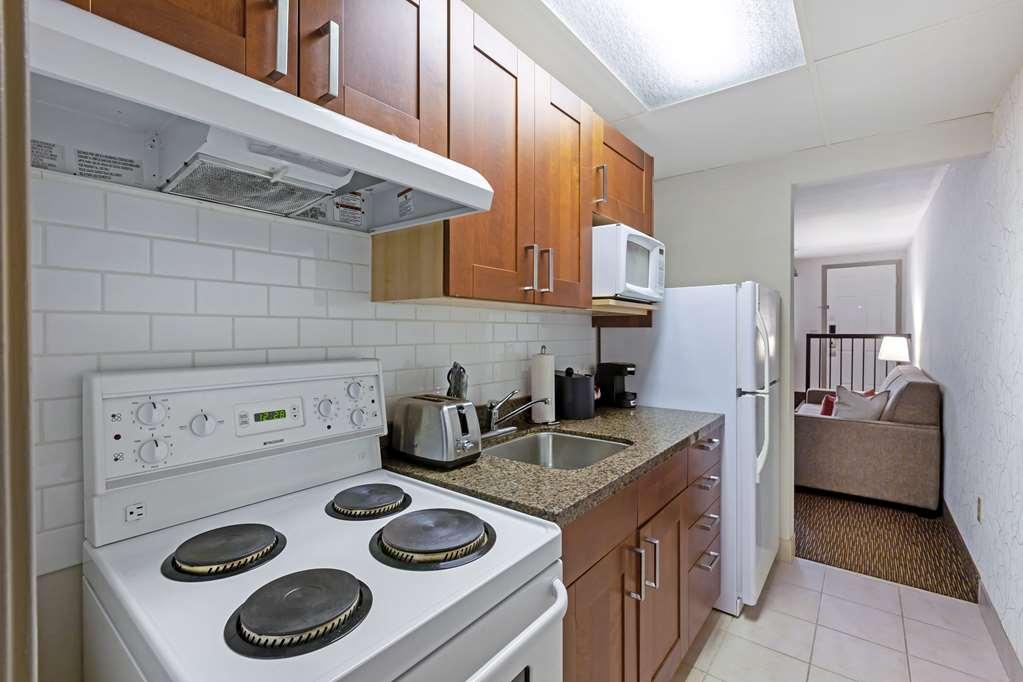 Hotel Western Halton Hills 3*