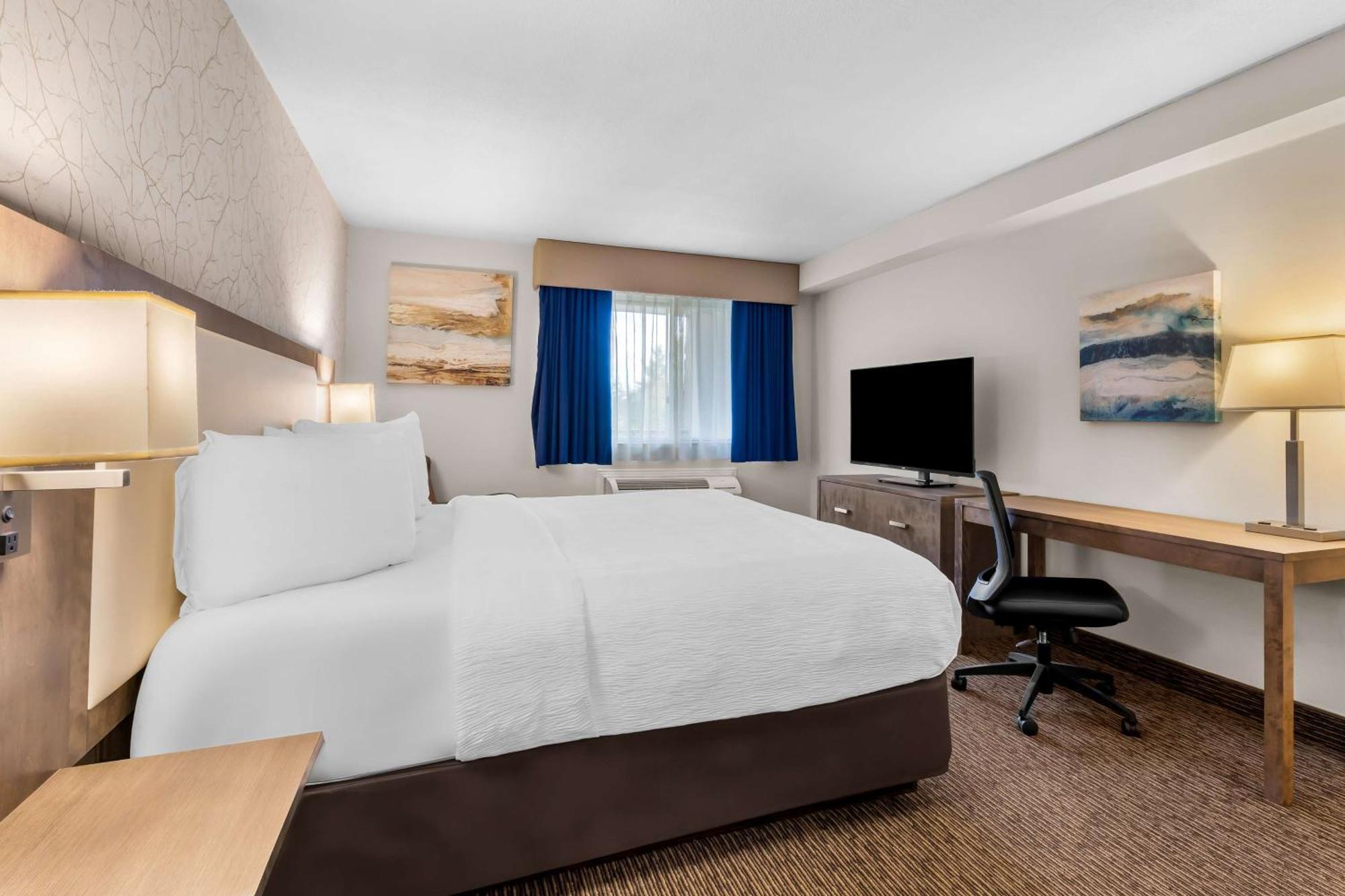 Western Halton Hills Hotel