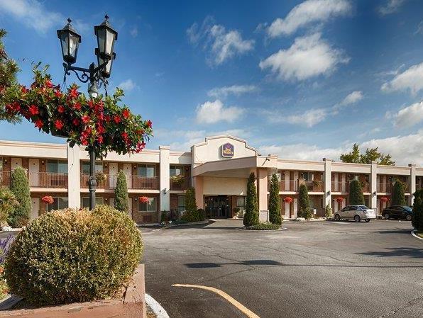 Western Halton Hills Hotel Georgetown