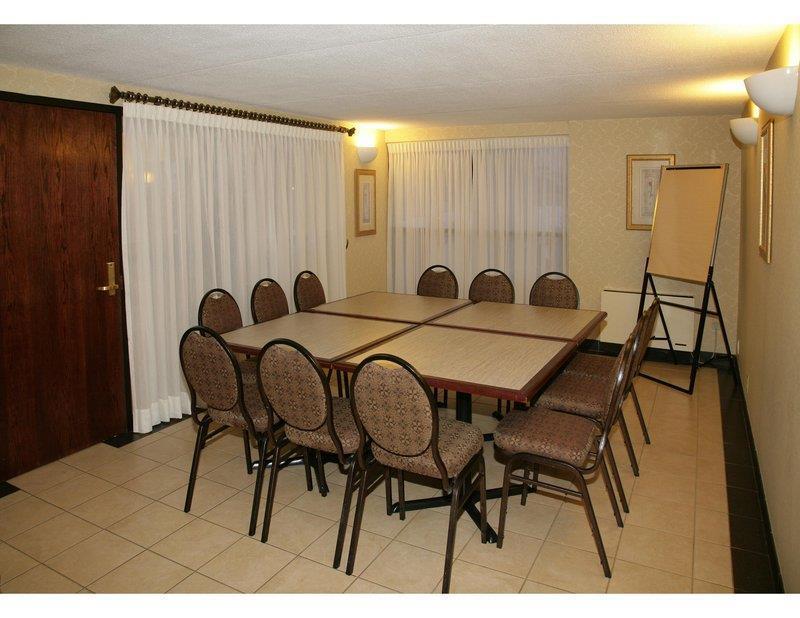 Hotel Western Halton Hills